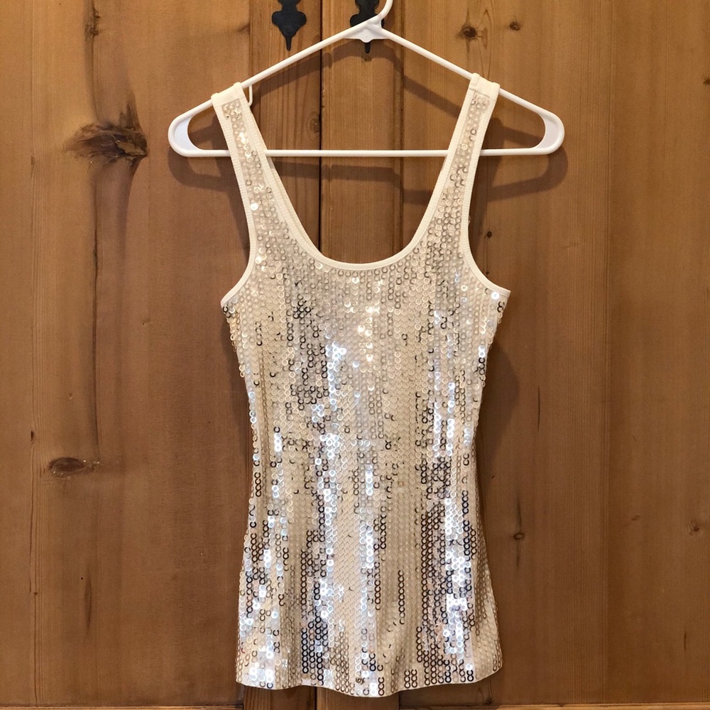 Express sequin top
